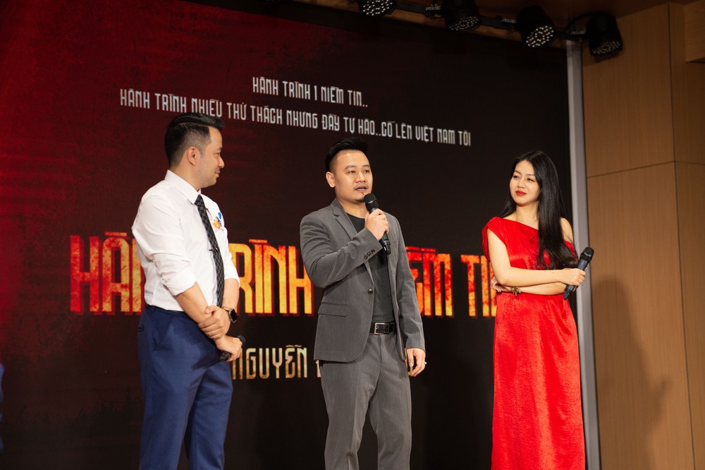 Dàn sao đến chúc mừng Nguyễn Đức Cường ra MV mới - Ảnh 11.