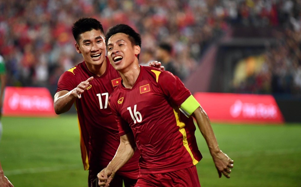 TRỰC TIẾP U23 Việt Nam 3-0 U23 Indonesia: Indonesia vỡ trận, thua bàn đầy ngớ ngẩn