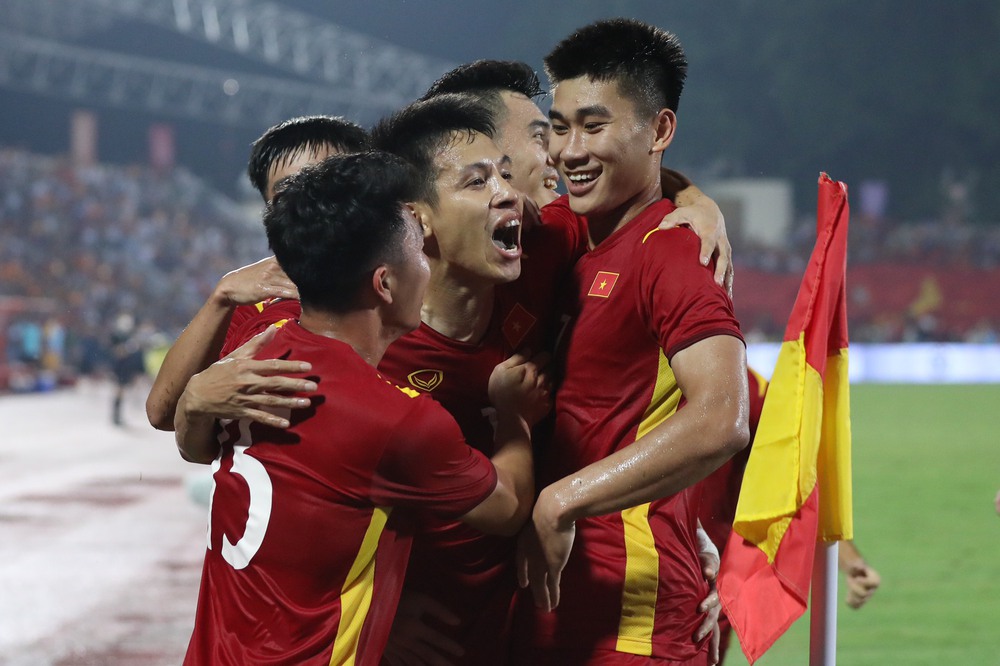TRỰC TIẾP Bóng đá U23 Việt Nam vs U23 Myanmar: Cuộc đấu quyết định ngôi đầu bảng - Ảnh 2.