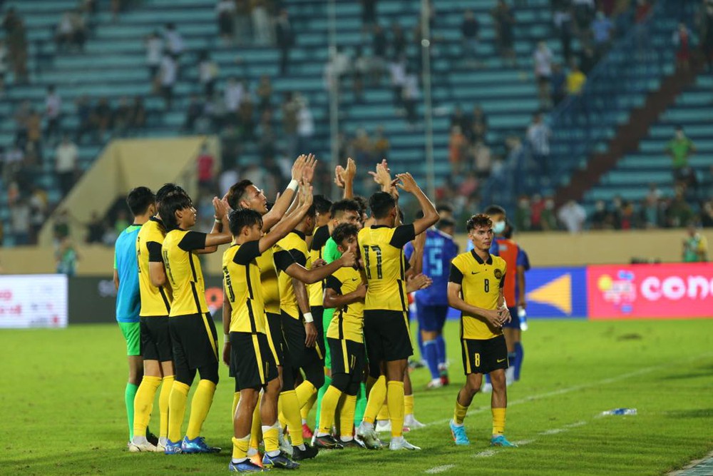 Malaysia vẫn đáng gờm, nhưng Thái Lan đá thế này, U23 Việt Nam có gì phải sợ!  - Ảnh 3.