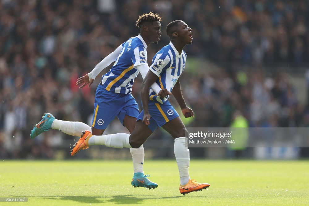 Thua tan nát đội chiếu dưới, Man United chia tay giấc mơ theo cách đầy tủi hổ - Ảnh 1.