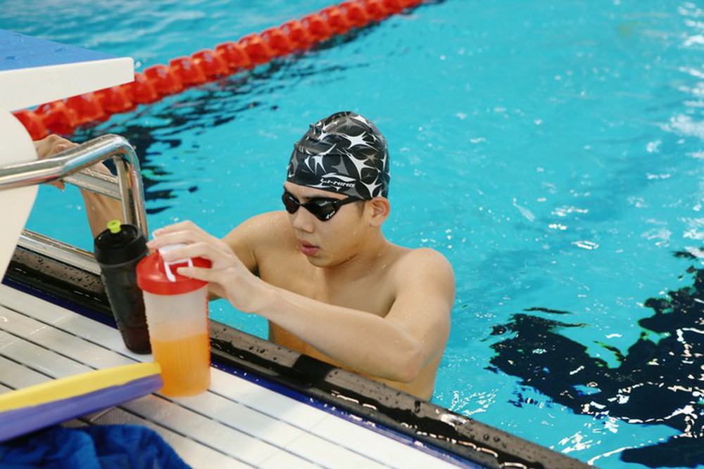 Em trai Ánh Viên - Nguyễn Quang Thuấn: Ẩn số của tuyển bơi Việt Nam tại SEA Games 31 - Ảnh 2.