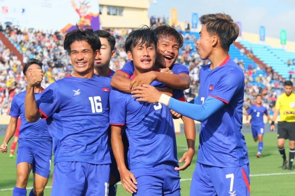 CĐV ĐNÁ: U23 Campuchia mạnh hơn cả Indonesia, họ sẽ vào Bán kết SEA Games 31 - Ảnh 1.