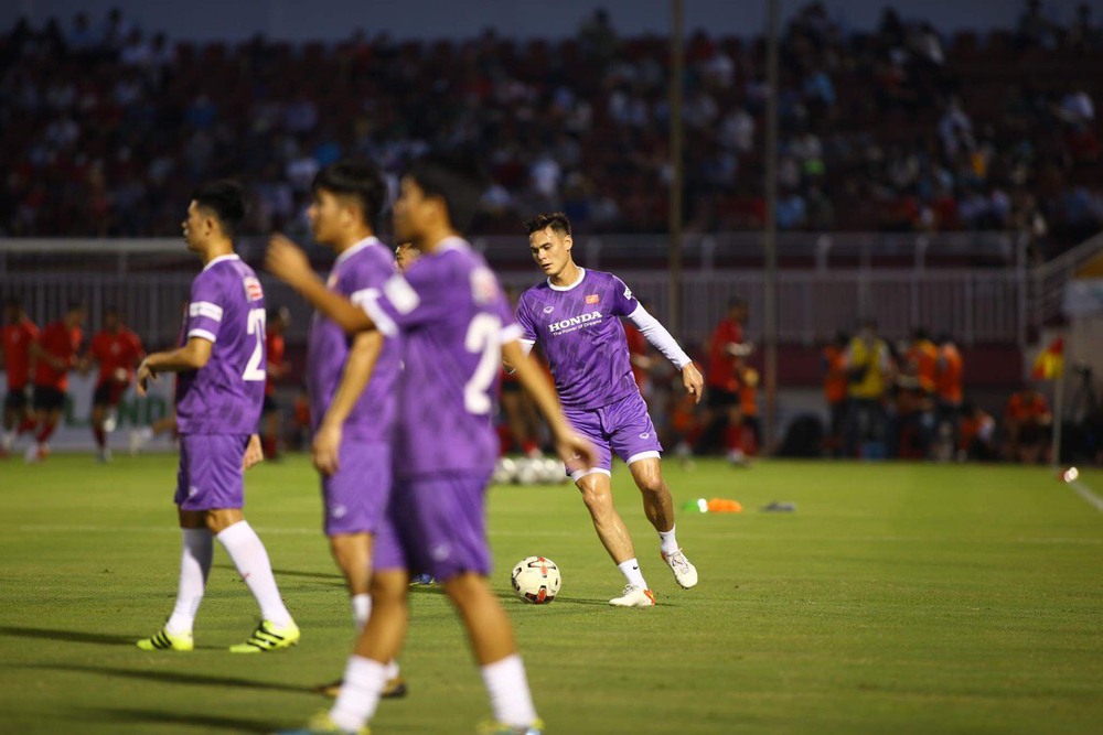 TRỰC TIẾP Việt Nam vs Afghanistan: HLV Park Hang-seo tung đội hình lạ đấu cường địch - Ảnh 1.