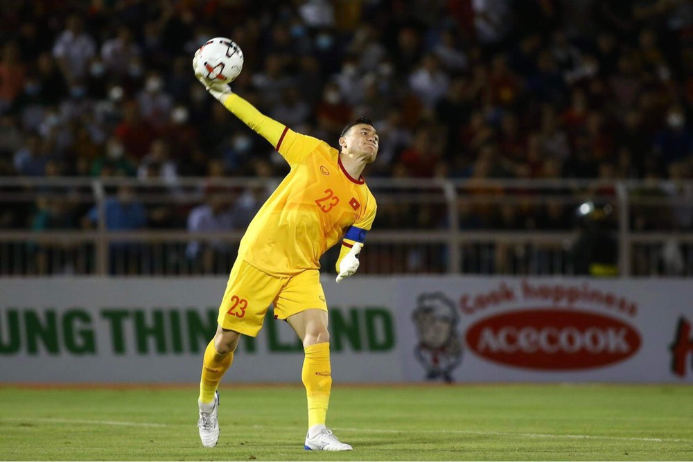 TRỰC TIẾP Việt Nam 0-0 Afghanistan: Văn Lâm liên tục cứu nguy cho đội nhà - Ảnh 1.