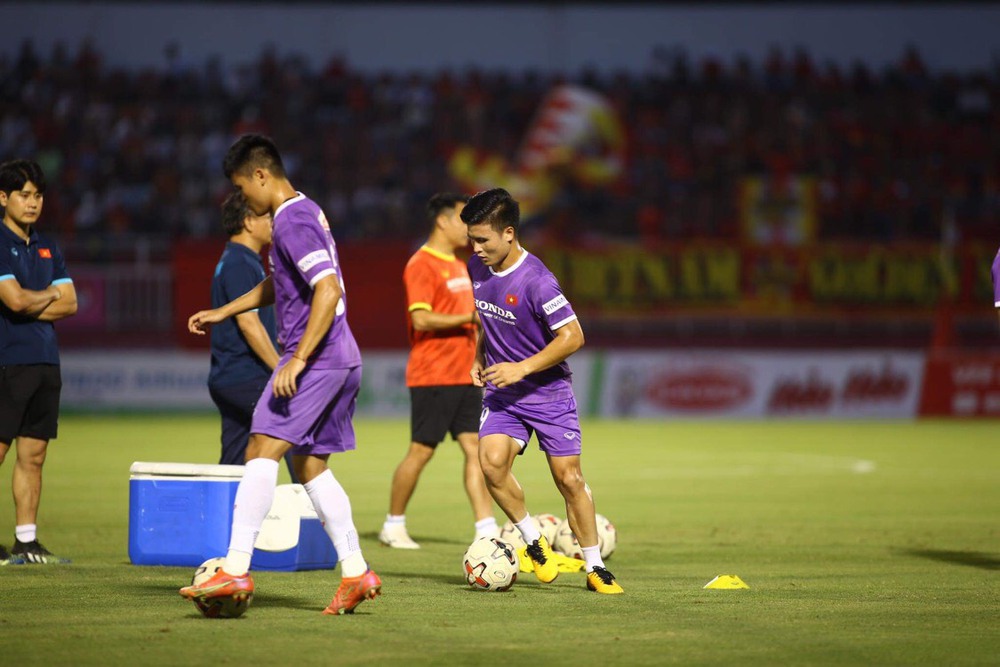 TRỰC TIẾP Việt Nam vs Afghanistan: HLV Park Hang-seo tung đội hình lạ đấu cường địch - Ảnh 2.