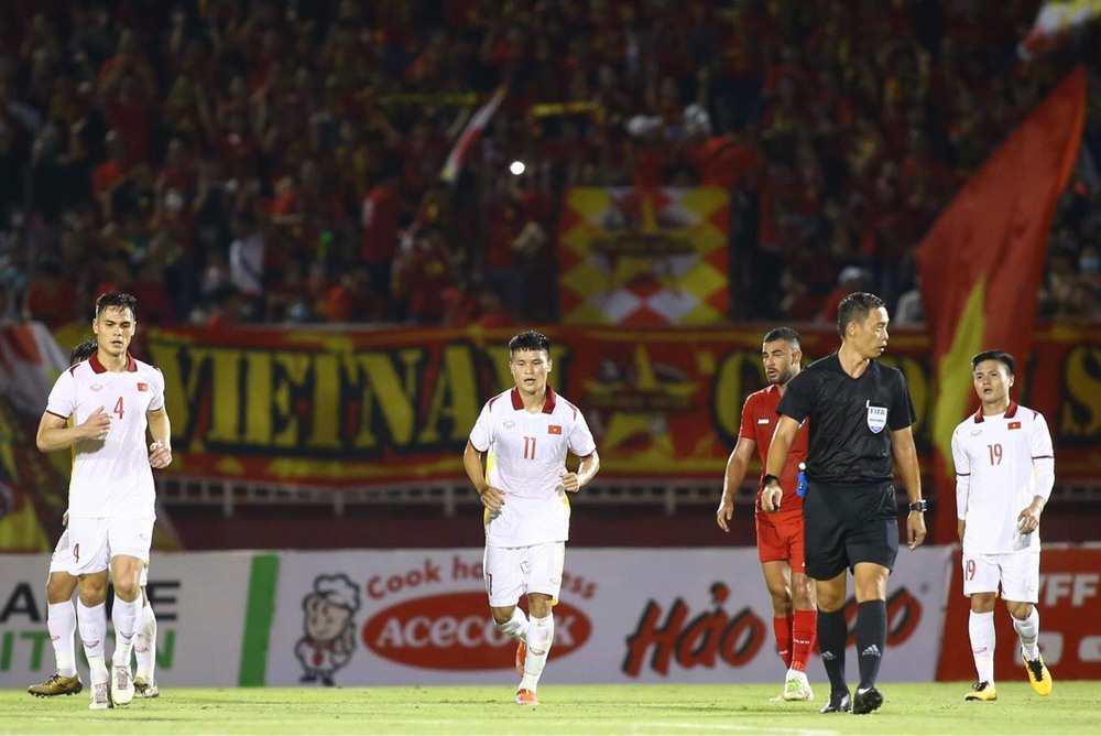 TRỰC TIẾP Việt Nam 1-0 Afghanistan: Thử nghiệm của thầy Park tỏa sáng, Tuấn Hải mở tỷ số - Ảnh 5.