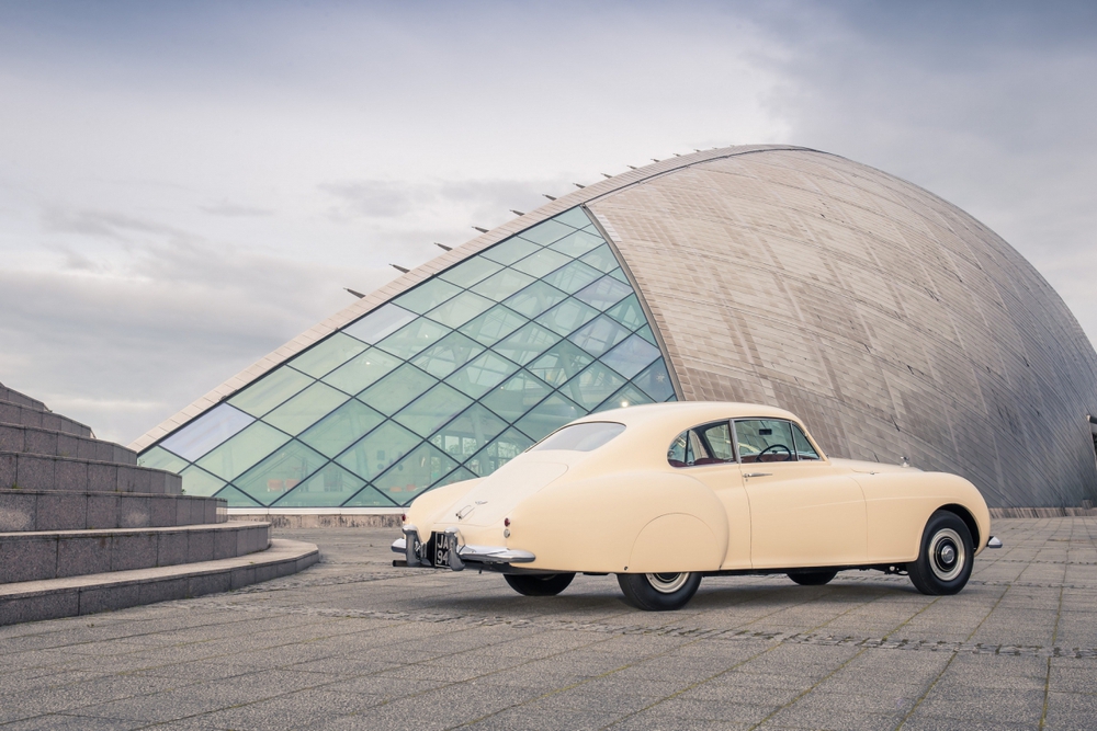 Bentley kỷ niệm 70 năm sản xuất chiếc Continental đầu tiên - Ảnh 5.
