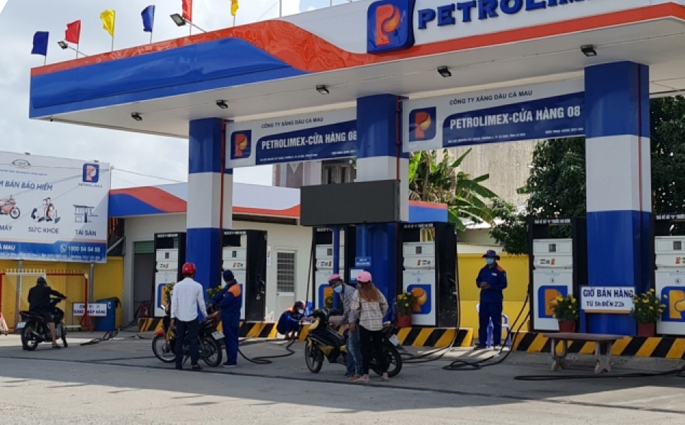 Giá xăng tăng lần thứ 5 liên tiếp, lên cao kỷ lục