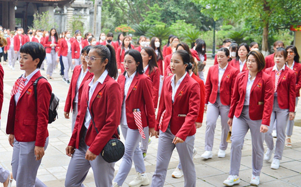 Huỳnh Như và các nữ vận động viên Việt Nam quyết tâm mang tinh thần quật khởi của Hai Bà Trưng đến World Cup