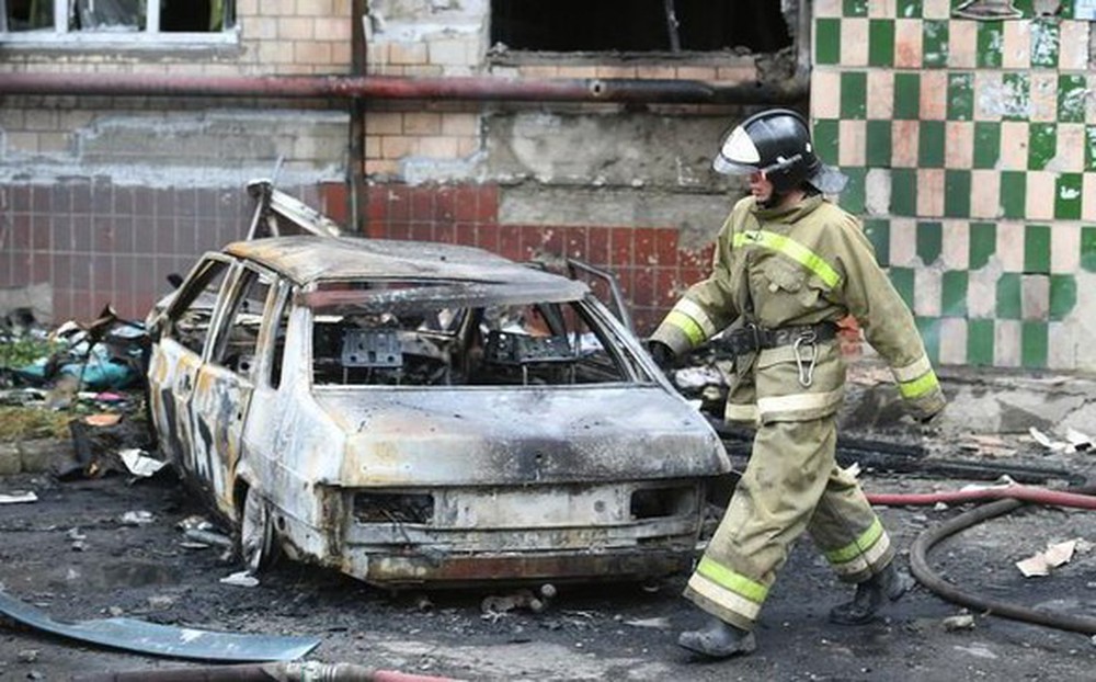 Tố Ukraine pháo kích dữ dội, người đứng đầu Donetsk kêu gọi Nga hỗ trợ