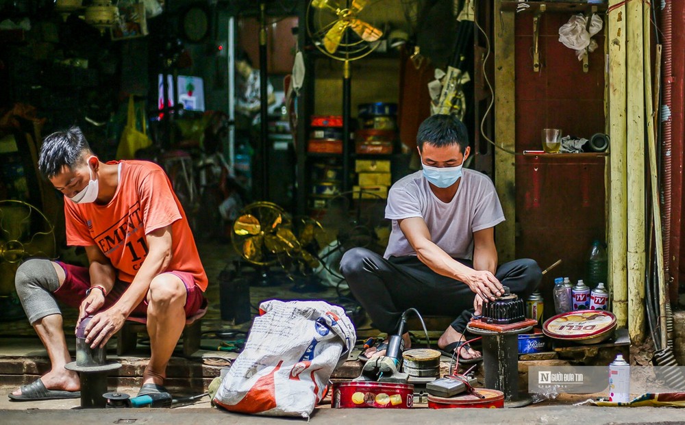 Khám phá “bảo tàng quạt cổ” “độc nhất vô nhị” Hà Thành