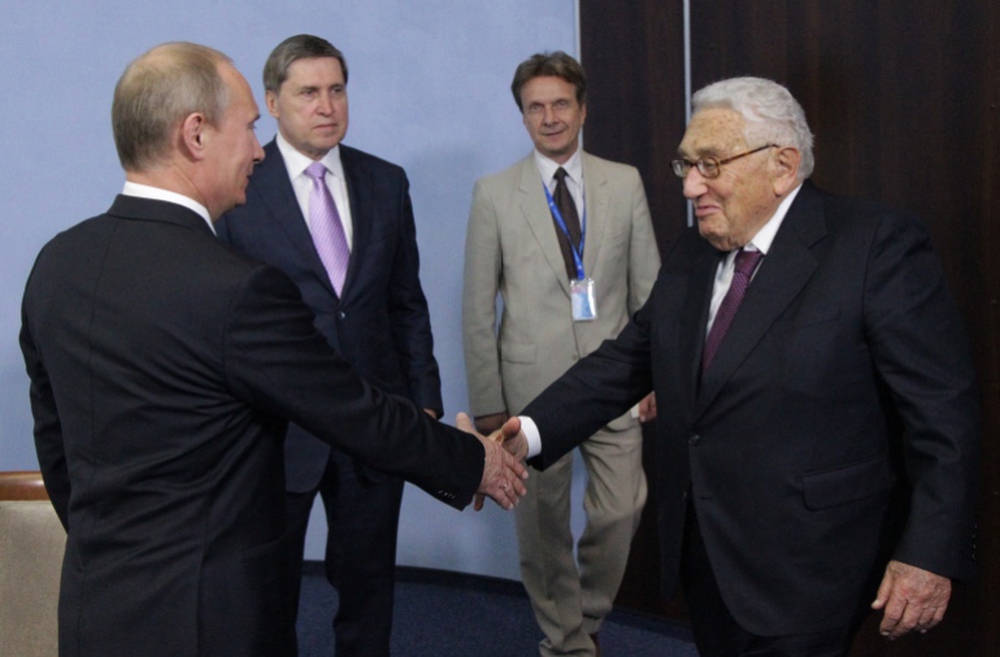 Cựu Ngoại trưởng Mỹ Kissinger ở tuổi 99: Làm sao để tránh cuộc chiến tranh thế giới mới? - Ảnh 3.
