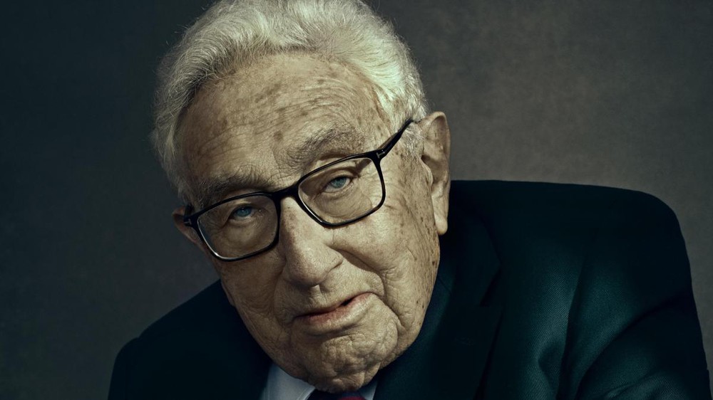 Cựu Ngoại trưởng Mỹ Kissinger ở tuổi 99: Làm sao để tránh cuộc chiến tranh thế giới mới? - Ảnh 1.