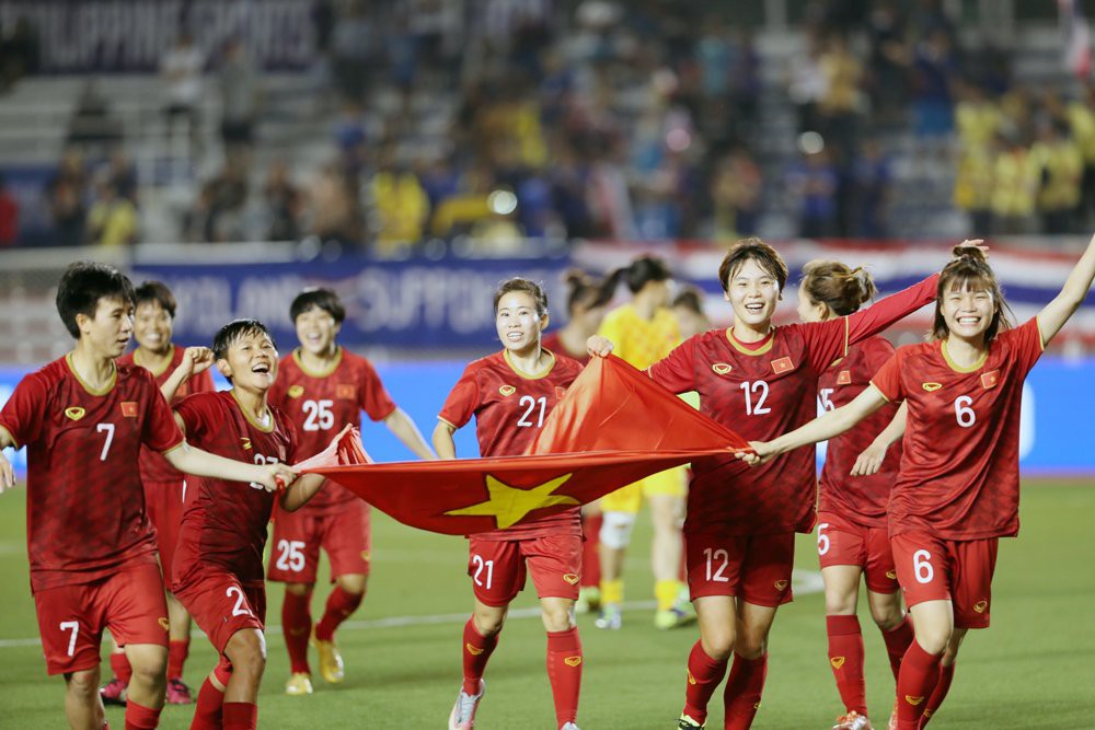 Tin bóng đá 22/6: Việt Nam sắp có bản quyền World Cup, Mane đã mặc áo Bayern - Ảnh 1.