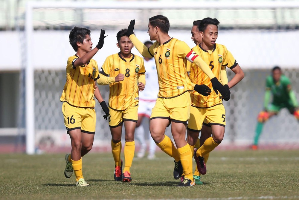 HLV Brunei tuyên bố cứng, muốn thắng cả Việt Nam và Thái Lan ở giải AFF - Ảnh 1.