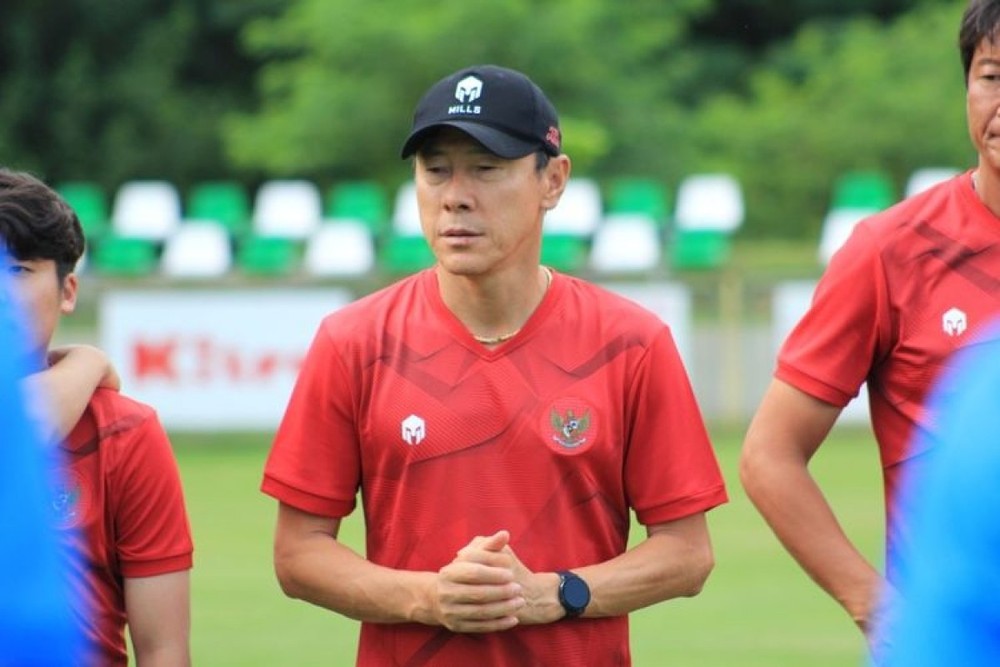 HLV U19 Việt Nam muốn đánh bại Shin Tae Yong để vô địch giải AFF - Ảnh 1.