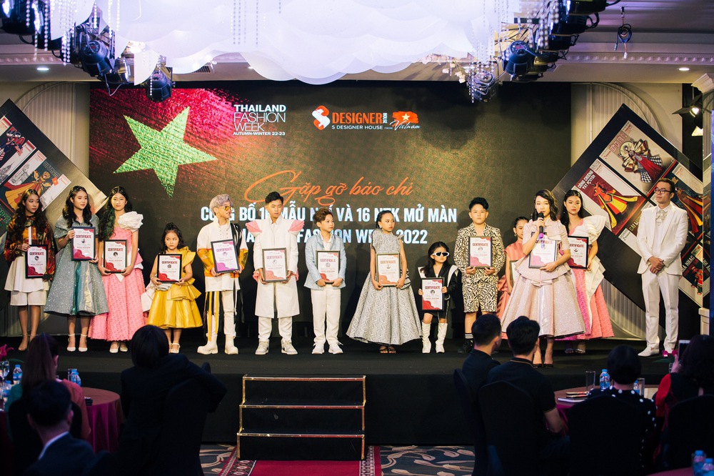 16 mẫu nhí Việt tham dự Thailand Fashion Week 2022 - Ảnh 2.