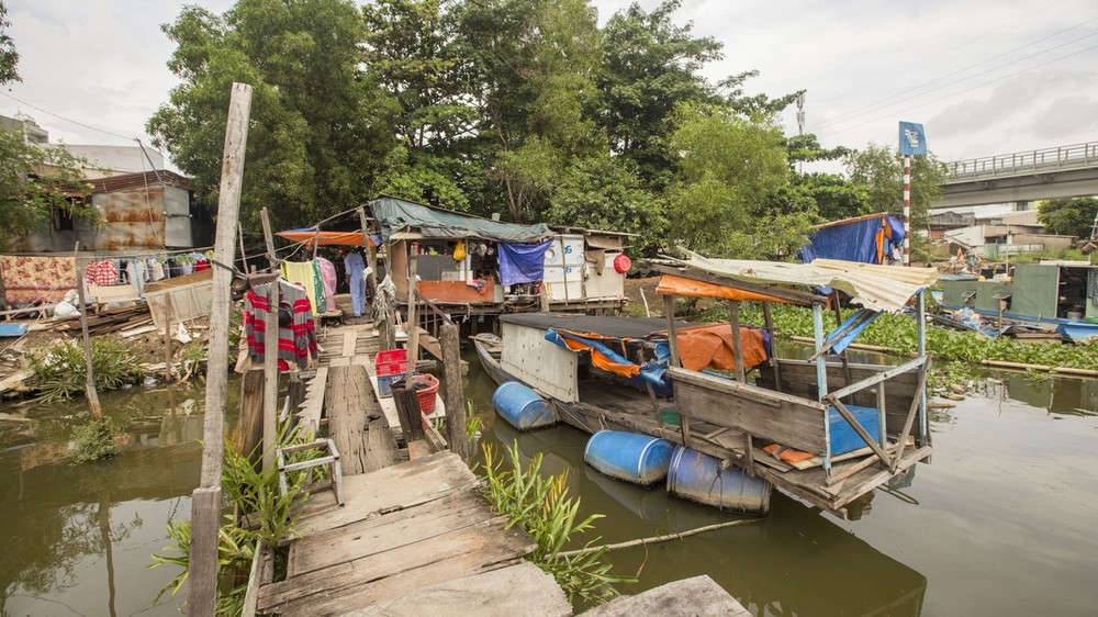 “Tỷ phú ghe ôm” 40 năm cứu người, vớt xác trôi sông: Nhỡ không cứu được người ta, tức lắm! - Ảnh 2.