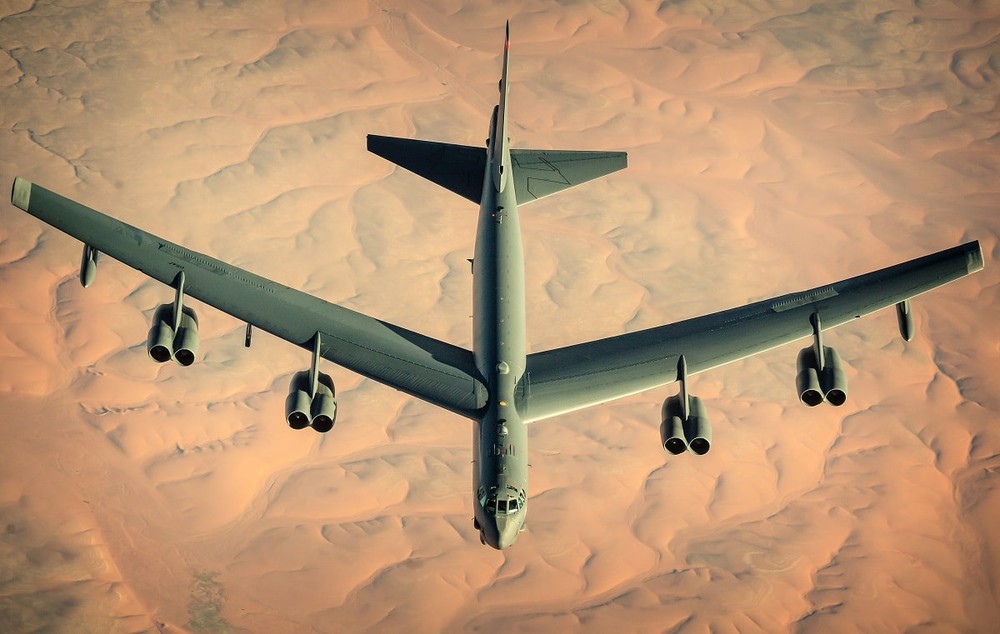 “Pháo đài bay” B-52: Oanh tạc cơ huyền thoại của Không quân Mỹ phá vỡ nhiều giới hạn  - Ảnh 1.