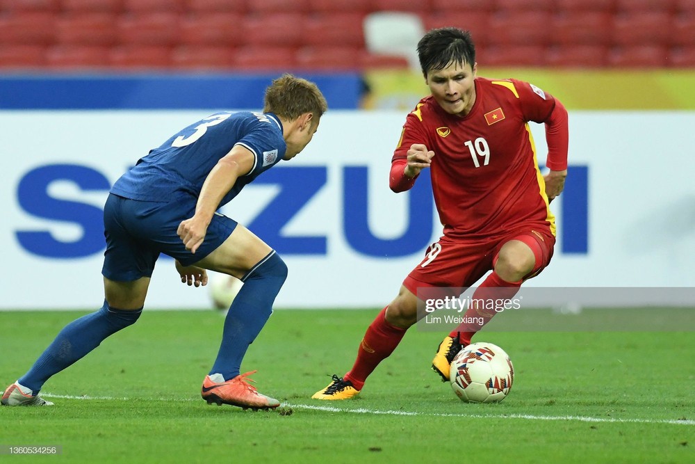 Báo Trung Quốc: “Pau FC chưa phải điểm dừng cuối, Quang Hải còn bay xa hơn nữa ở châu Âu” - Ảnh 2.