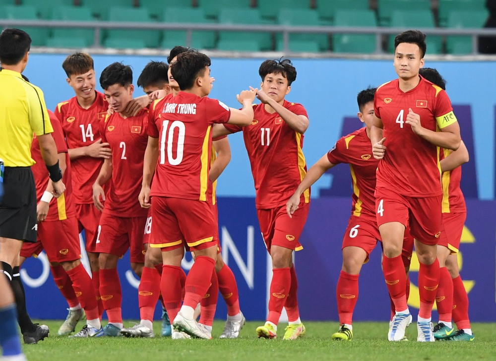 CĐV ĐNÁ: Đáng lý ra thắng lợi phải thuộc về U23 Việt Nam, U23 Thái Lan gặp nhiều may mắn - Ảnh 1.