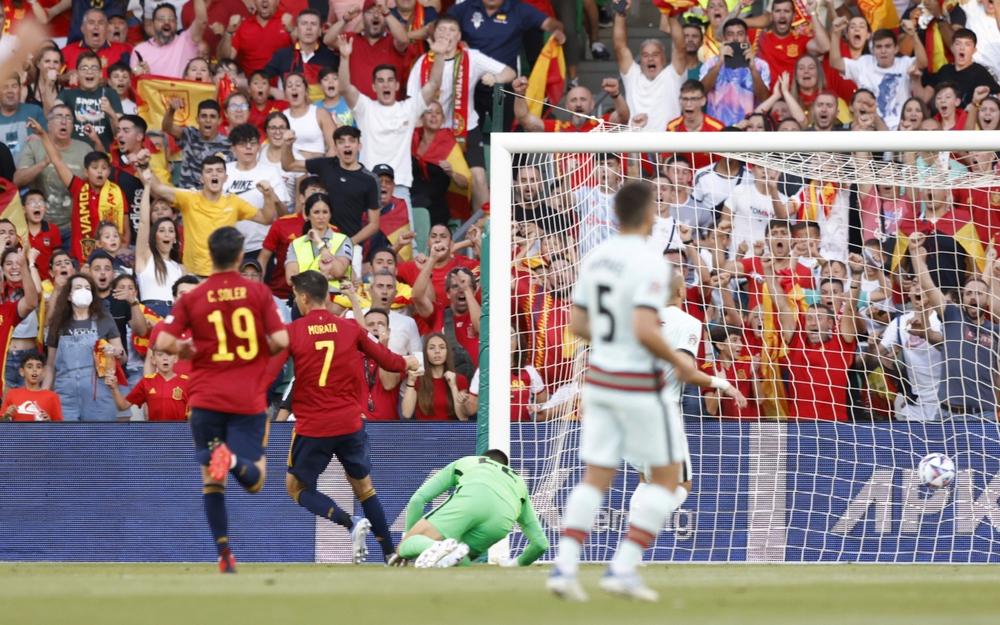 Kết quả Nations League: Bồ Đào Nha hoà Tây Ban Nha trong ngày Ronaldo dự bị - Ảnh 1.
