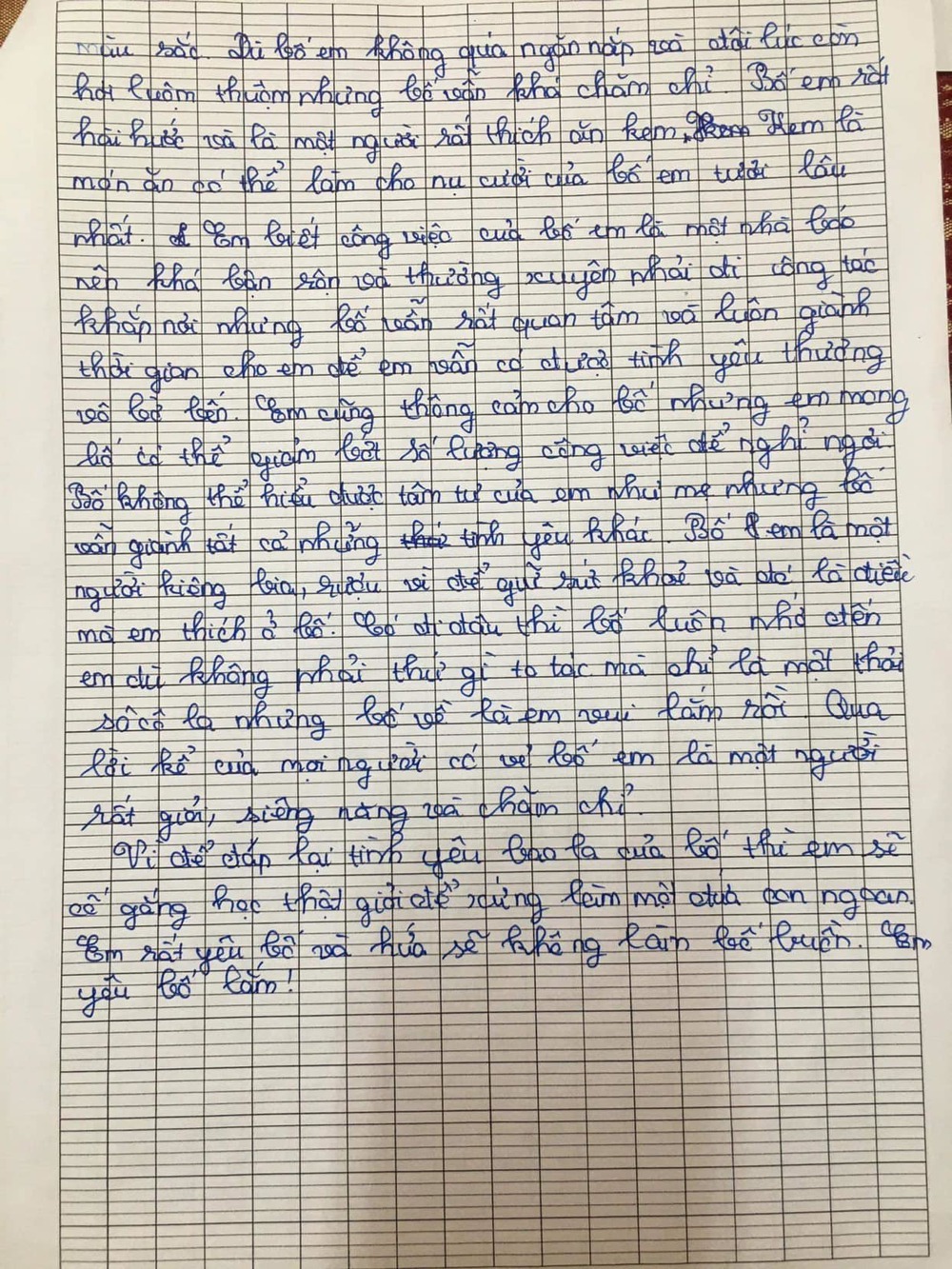 Primary school students describe their father realistically every millimeter: Used to be a hot boy in the class, owning a collection of colorful shorts - Photo 2.