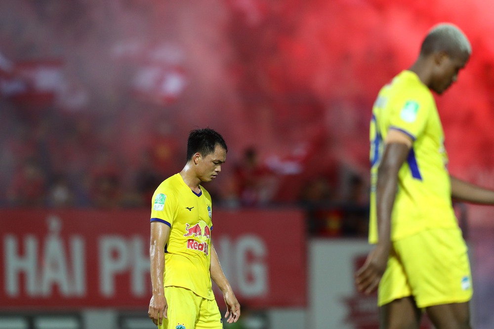 TRỰC TIẾP Hải Phòng 3-0 HAGL: Người cũ và lính đánh thuê liên tục trừng phạt HAGL - Ảnh 3.