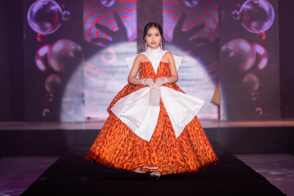 1.000 người mẫu hội tụ tại Vietnam International Fashion Tour - Ảnh 5.