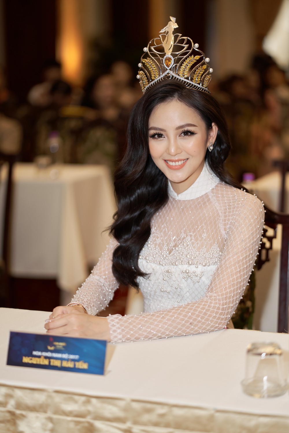 Hoa khôi Hải Yến xuất hiện xinh đẹp với áo dài trắng tại sự kiện - Ảnh 5.