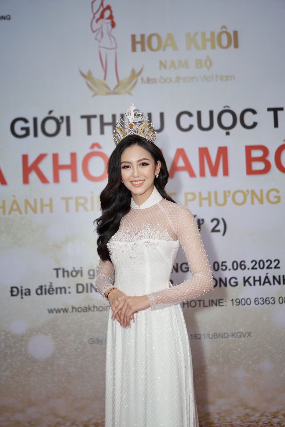 Hoa khôi Hải Yến xuất hiện xinh đẹp với áo dài trắng tại sự kiện - Ảnh 3.