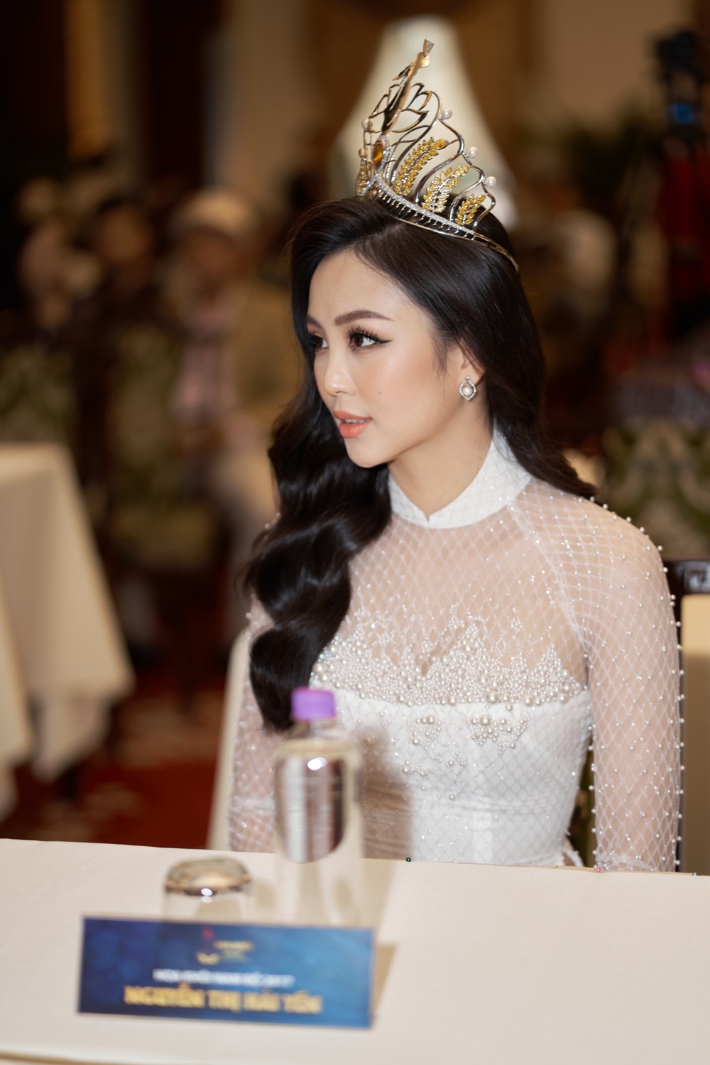 Hoa khôi Hải Yến xuất hiện xinh đẹp với áo dài trắng tại sự kiện - Ảnh 6.