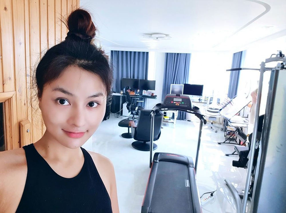 Biệt thự hoành tráng như khu nghỉ dưỡng cao cấp của nữ người mẫu cưới chồng có xuất thân đặc biệt - Ảnh 13. Biệt thự hoành tráng như khu nghỉ dưỡng cao cấp của nữ người mẫu cưới chồng có xuất thân đặc biệt - Ảnh 13.