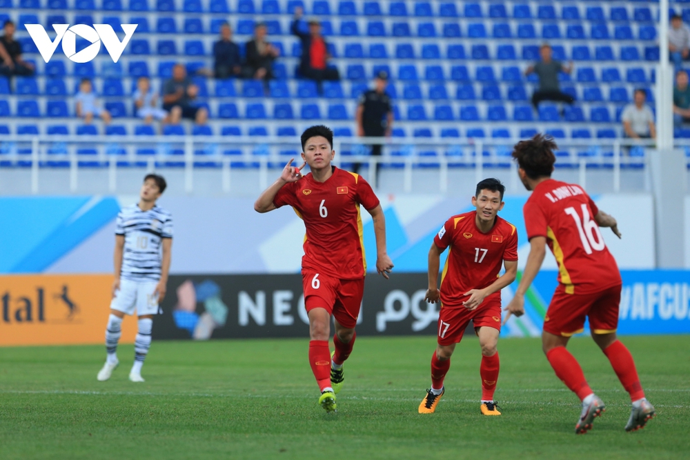 Lee Kang-in sững sờ khi chiêm ngưỡng siêu phẩm của Vũ Tiến Long vào lưới U23 Hàn Quốc - Ảnh 7.