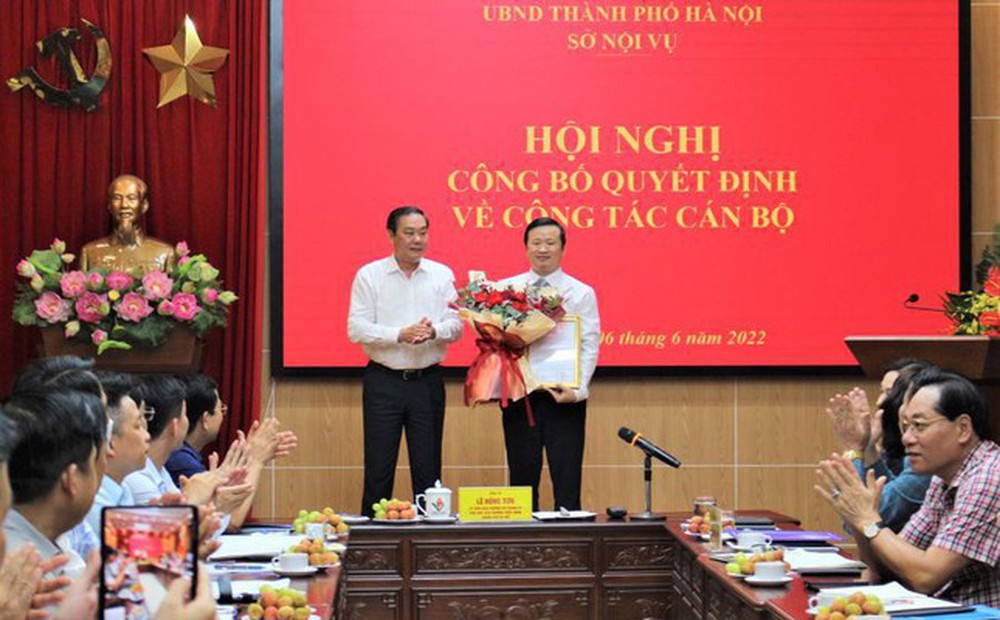 Chủ tịch Hà Nội Chu Ngọc Anh bổ nhiệm Phó Giám đốc Sở Nội vụ