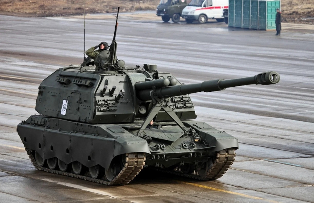 Pháo Nga dội lửa vào đoàn xe tăng Ukraine - Ảnh 3.