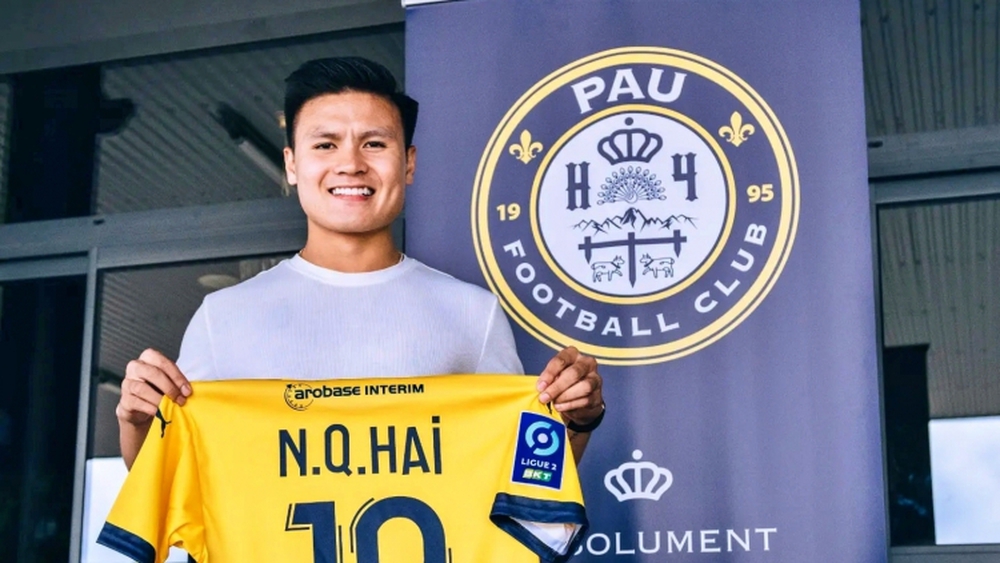 Quang Hải vung chân kiến tạo đẳng cấp, được HLV và đồng đội ở Pau FC vỗ tay tán thưởng - Ảnh 2.