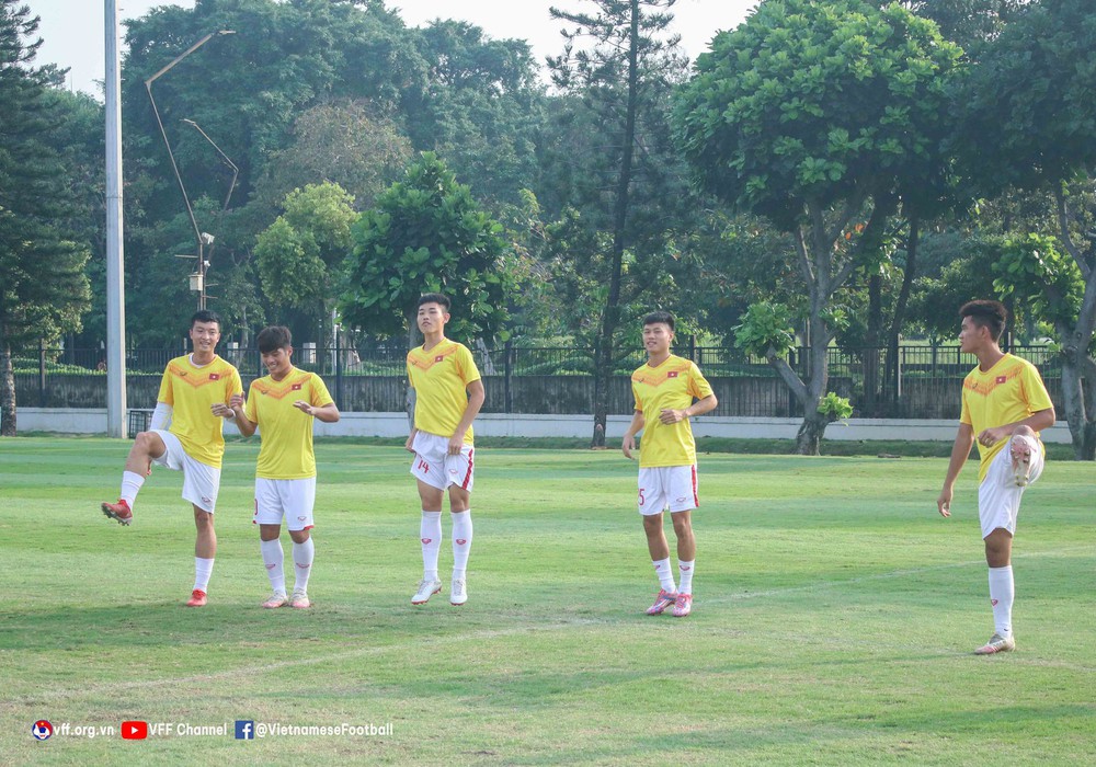 U19 Việt Nam chủ động các phương án chuẩn bị cho trận bán kết gặp Malaysia - Ảnh 2.