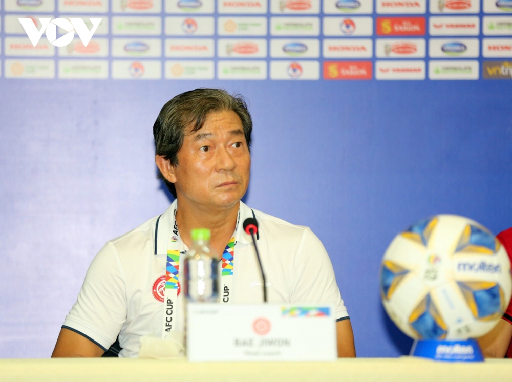 HLV Bae Ji-won chính thức thay thế ông Trương Việt Hoàng dẫn dắt Viettel FC - Ảnh 2.