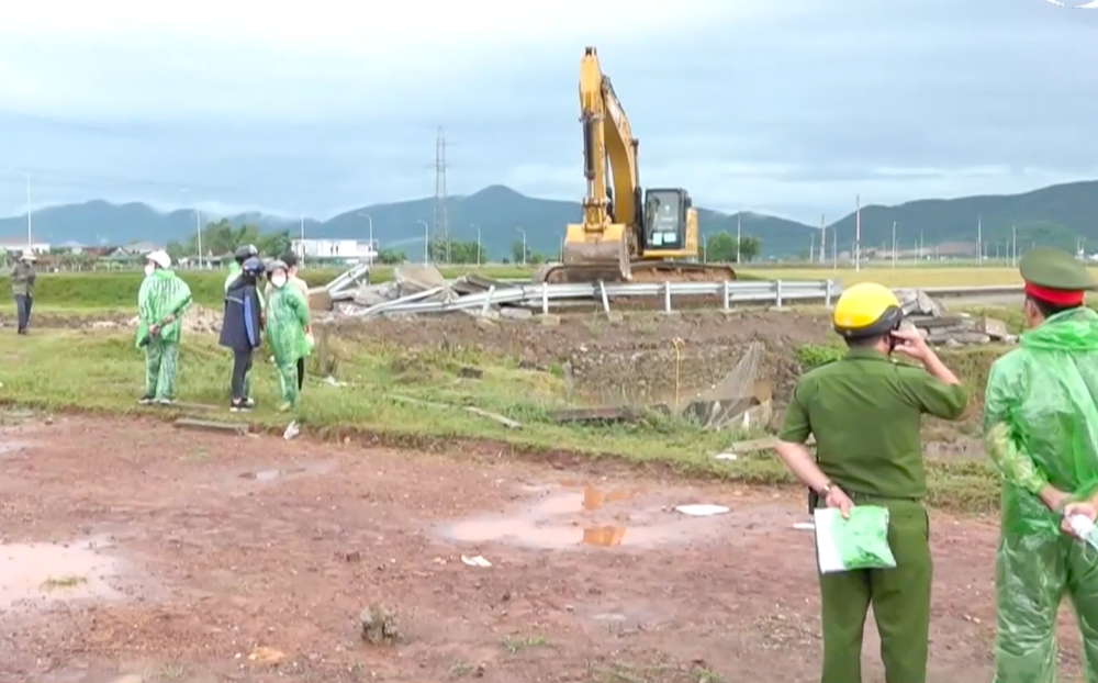 Nhóm người ở Nghệ An bắt giữ công an, tấn công 5 cán bộ bị thương