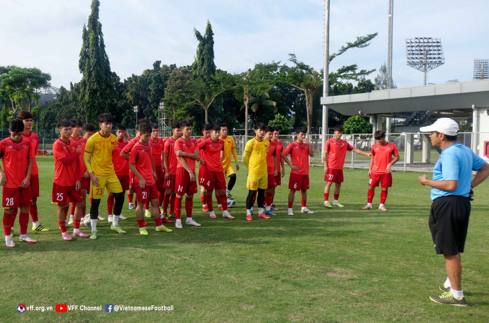 U19 Việt Nam củng cố tâm lý, quyết hạ Thái Lan để giành hạng ba - Ảnh 2.