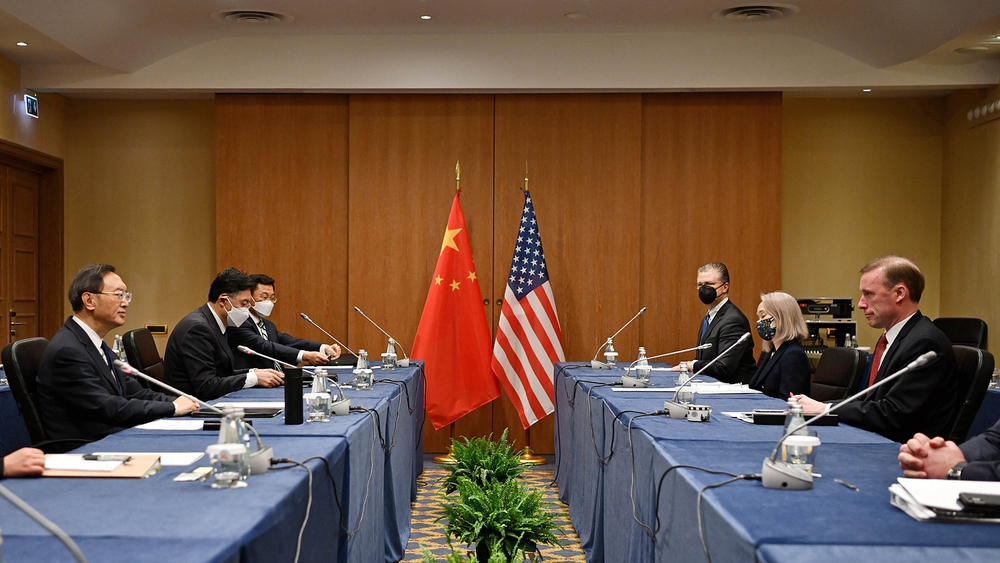5 cuộc tiếp xúc cấp cao giữa Trung Quốc và Mỹ trong vòng 1 tháng, điều gì đang diễn ra? - Ảnh 2.