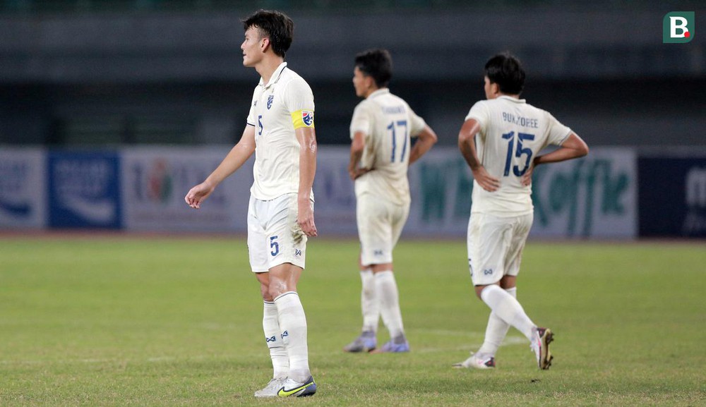 Thua Lào ở giải ĐNÁ, báo Thái kêu gọi bóng đá Thái Lan làm cách mạng, học theo Nhật Bản - Ảnh 2.