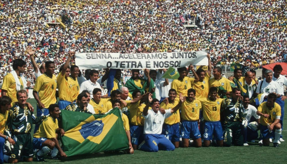 Ngày này năm xưa: ĐT Brazil vô địch World Cup sau trận chung kết đặc biệt - Ảnh 1.