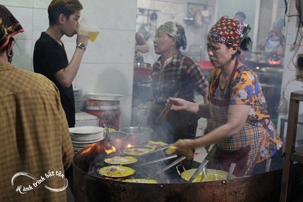 Món Việt hớp hồn nhà phê bình ẩm thực Ấn Độ, khiến khách Tây thốt lên: Bùng nổ vị giác!  - Ảnh 5.