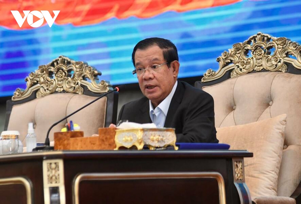 Hai cha con ông Hun Sen đều được chọn là ứng cử viên Thủ tướng - Ảnh 1.