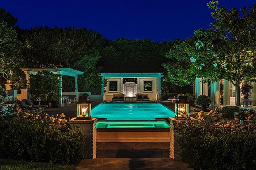 Bên trong dinh thự tuyệt đẹp giá 52 triệu USD của Adam Levine - Ảnh 19.
