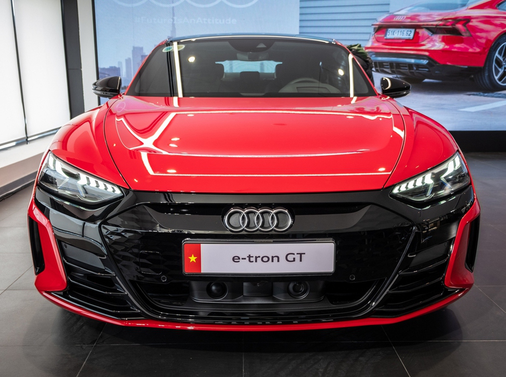 Ra mắt Audi e-tron GT tại Việt Nam: Giá từ 5,2 tỷ đồng, cạnh tranh trực tiếp Porsche Taycan - Ảnh 2.