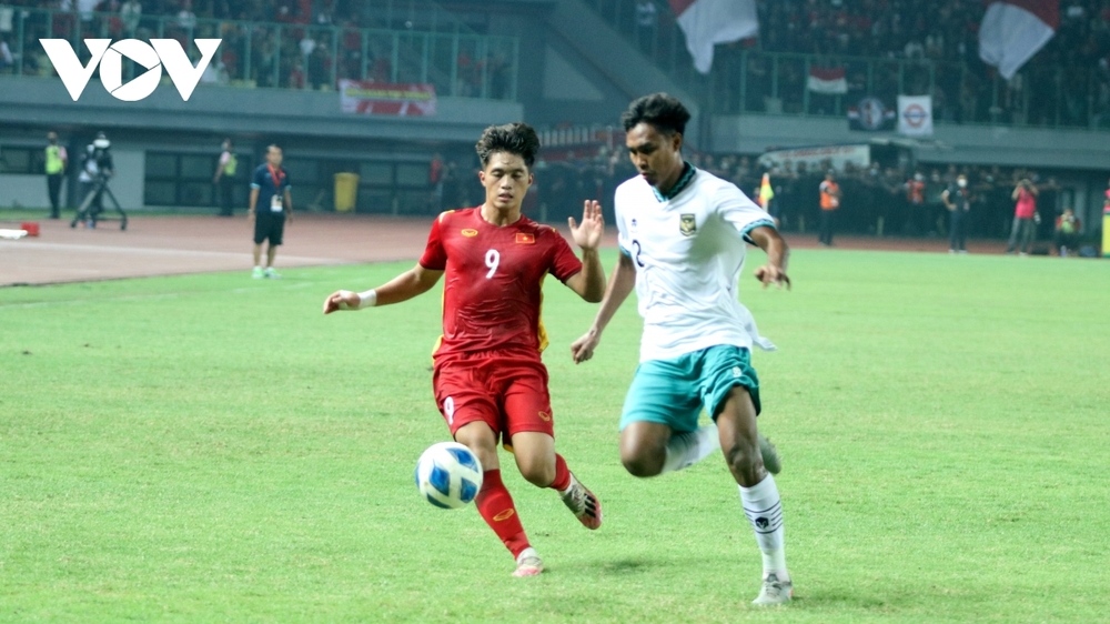 U19 Indonesia tập huấn châu Âu trước ngày tái đấu U19 Việt Nam - Ảnh 1.